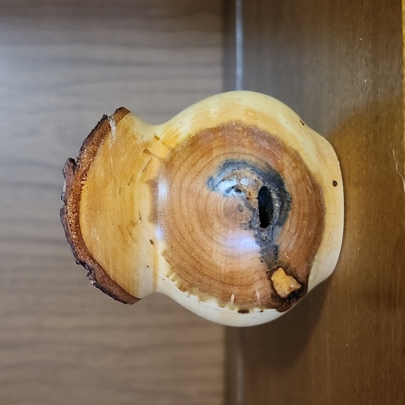 Hand-turned bowl/dish - Picture 5 of 5